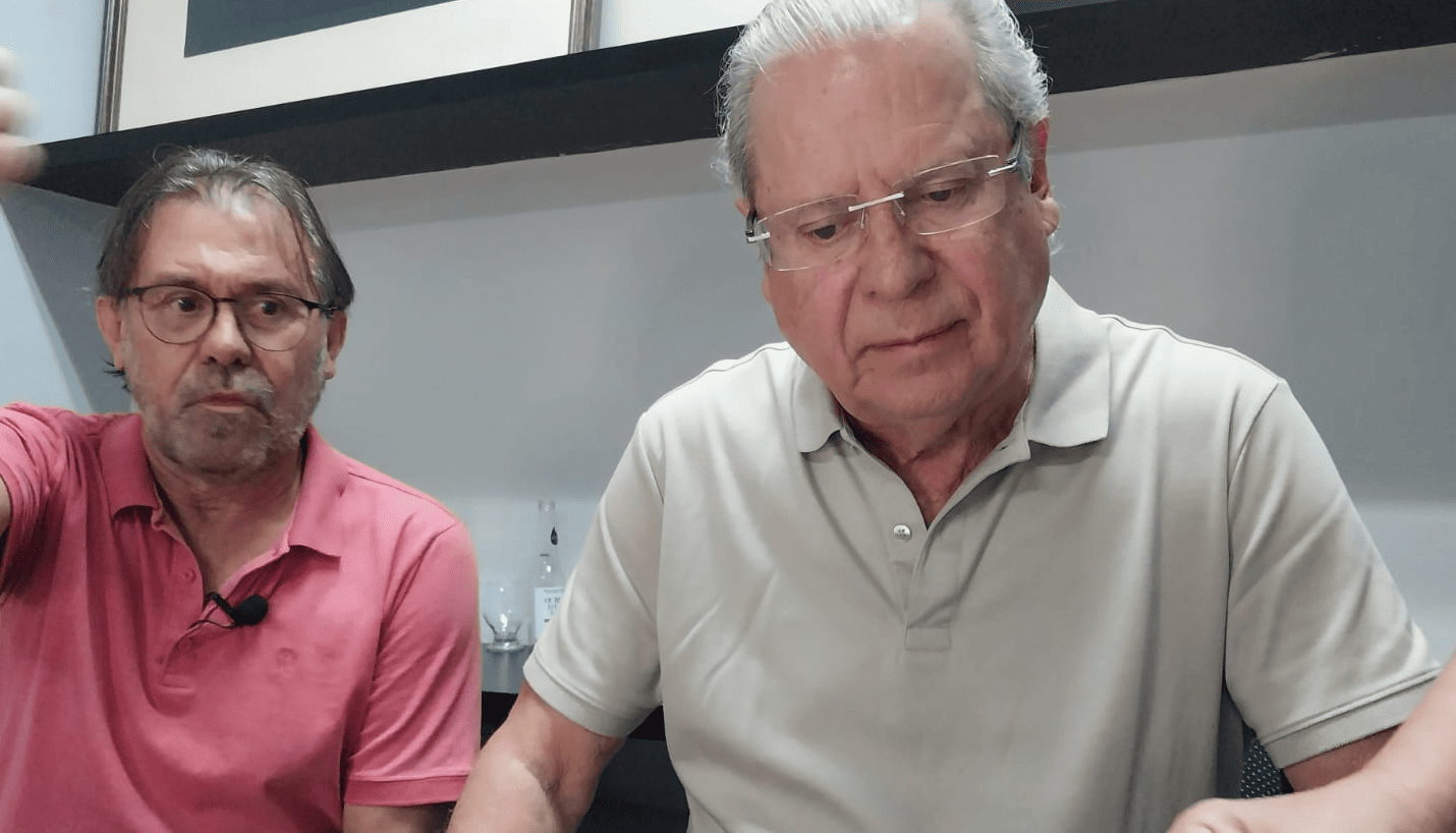 Jornalista Luiz Brandão entrevistando o ex-ministro  José Dirceu
