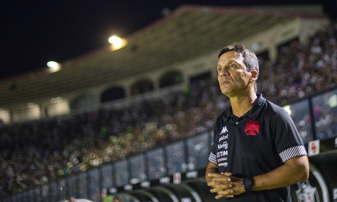 Zé Ricardo deixa o comando técnico do Vasco