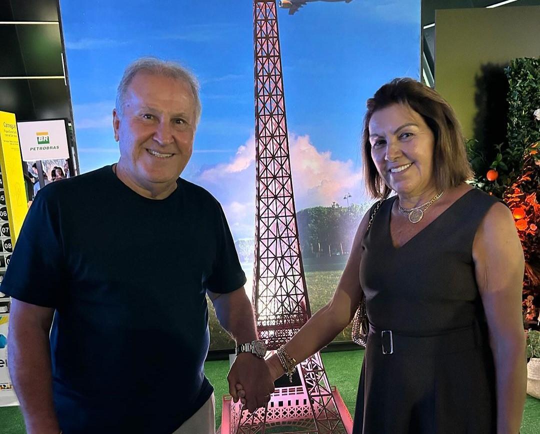 Zico e a esposa Sandra Carvalho de Sá
